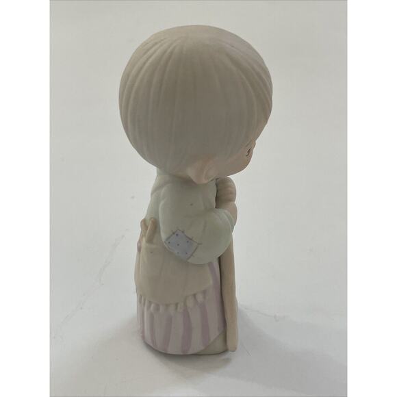 PRECIOUS MOMENTS NATIVITY 104000 SHEPHERD w/STAFF COME LET‎ US ADORE HIM 1986 - Picture 4 of 9